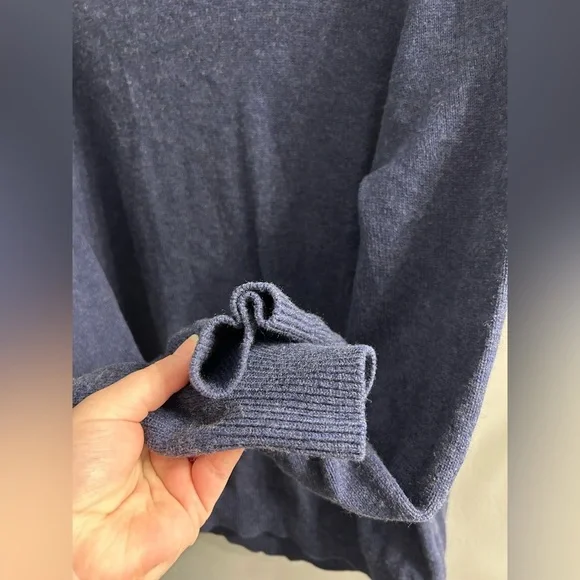 Untuckit men’s wool sweater - Picture 4 of 7